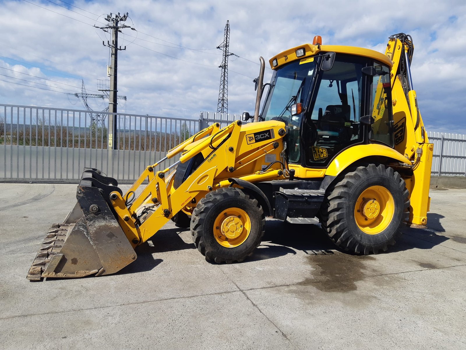 JCB 3CX Machine