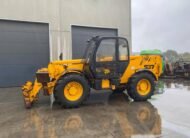 JCB 537-135 Machine