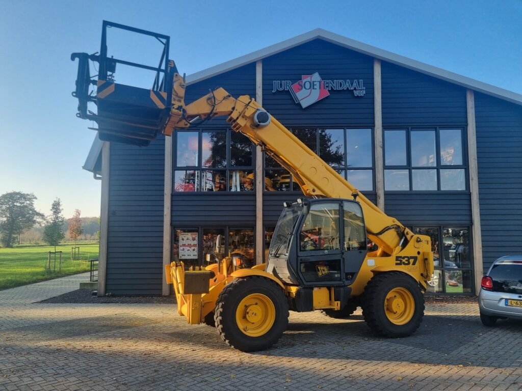 JCB 537-135 Machine